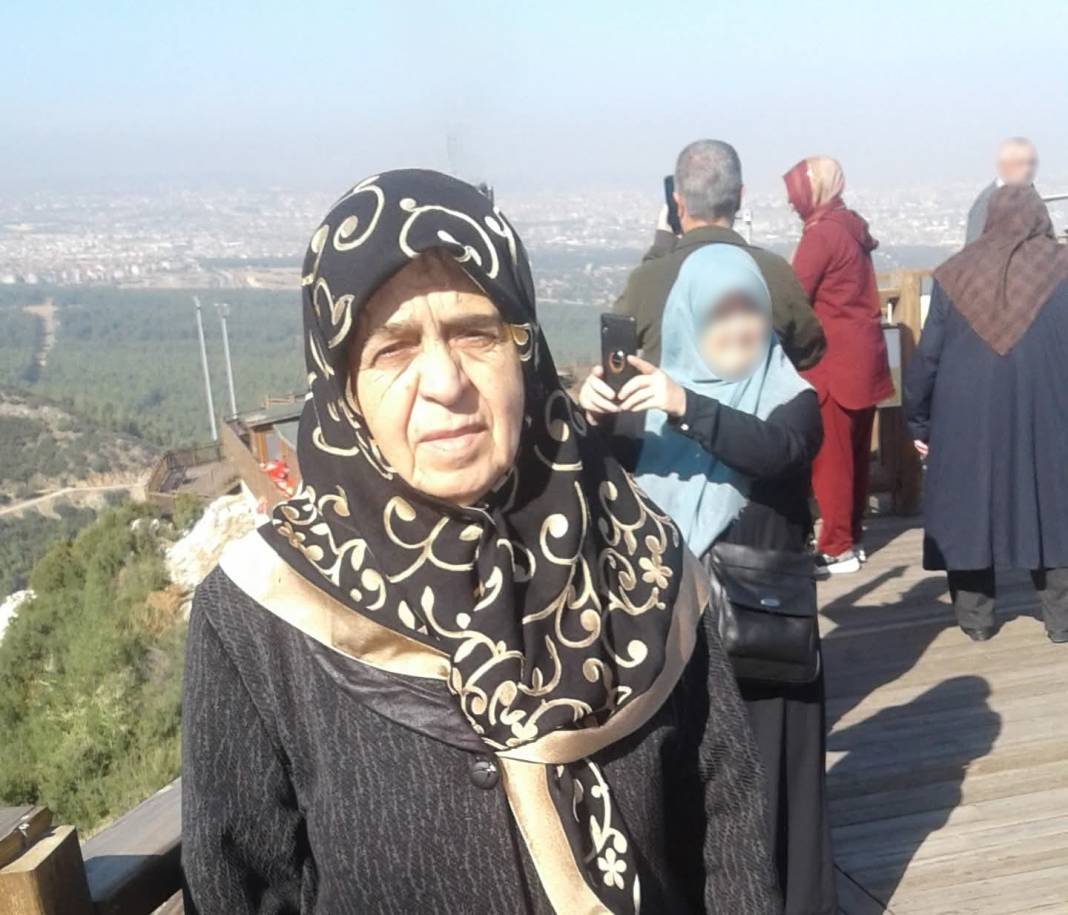 Manisa'daki katliam gibi kazada yaşamını yitirmişti: Konya'da gözyaşları içinde defnedildi 3